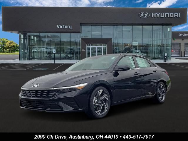 2025 Hyundai ELANTRA Limited