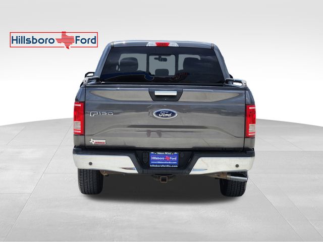 2016 Magnetic Metallic Ford F-150 XLT RWD Truck
