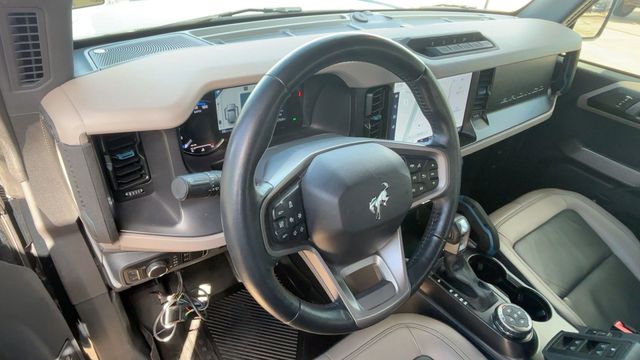 Used 2023 Black Ford Wildtrak image 11