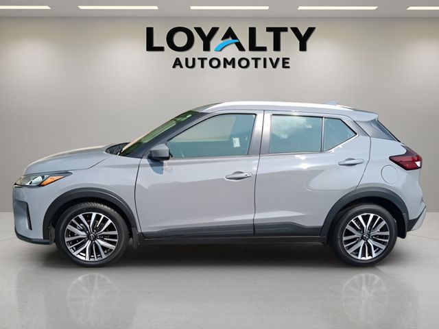 Used 2024 Nissan Kicks SUV