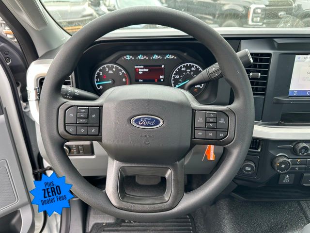 2025 Ford F-250SD XL photo
