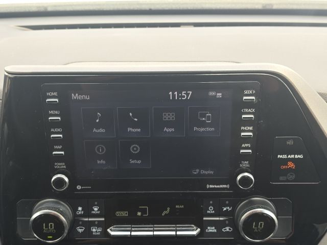 Photo of 2022 Toyota Highlander L in Dallas, GA - 27,  2022 Toyota Highlander L:B01818