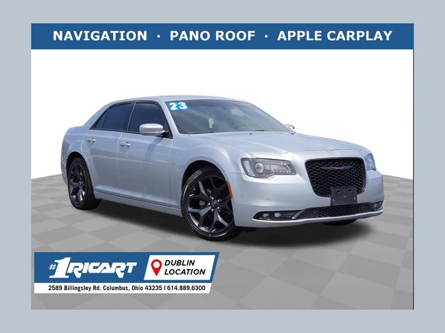 Silver Mist Clearcoat 2023 Chrysler 300 S V6 RWD Sedan Rear-Wheel Drive 8-Speed Automatic