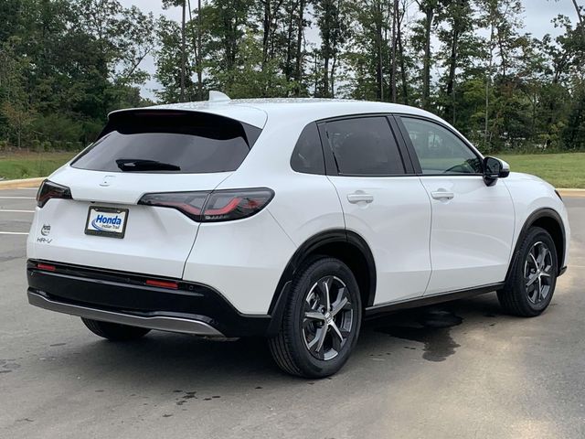 2025 Honda HR-V EX-L 10