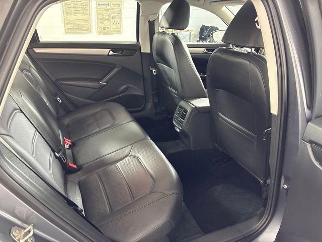Used 2021 Volkswagen Passat Sedan