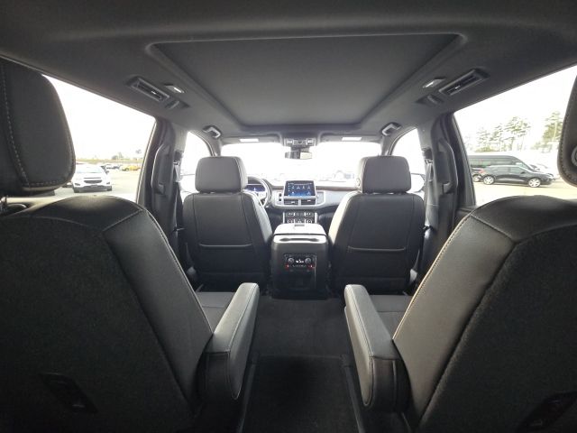 2023 Chevrolet Suburban Premier:44911A