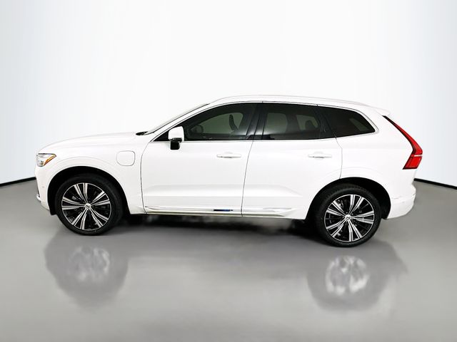 Thumbnail: 2023 Volvo XC60 - 8