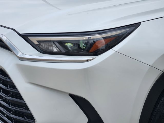 2024 Toyota Grand Highlander XLE Beige at Gullo Toyota