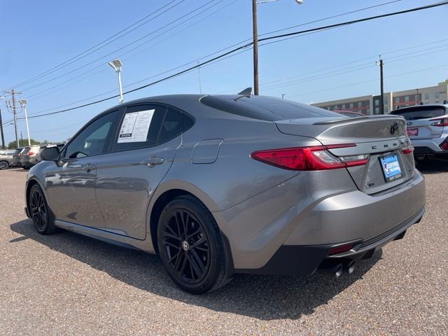 Used 2025  Toyota SE image 6