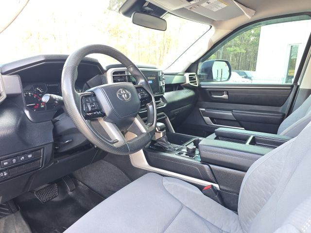 2022 Toyota Tundra SR5:45245B