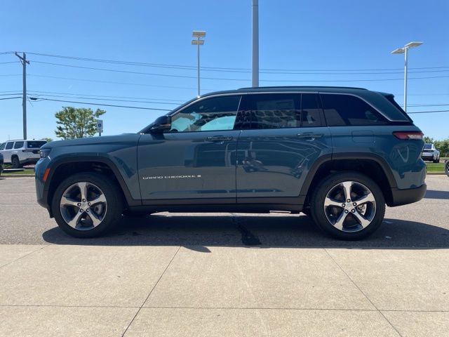 2026 Jeep Grand Cherokee Limited - Steel Blue exterior view 7