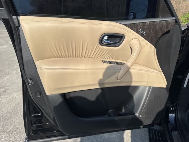 Used 2024 Black Nissan Platinum image 16