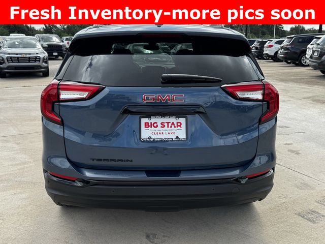 2024 GMC Terrain SLE Blue at AutoSavvy Houston Northwest