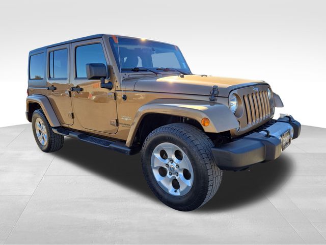 Red (Copper Brown Pearlcoat) 2015 Jeep Wrangler Unlimited Sahara 4WD SUV / Crossover Four-Wheel Drive 5-Speed Automatic