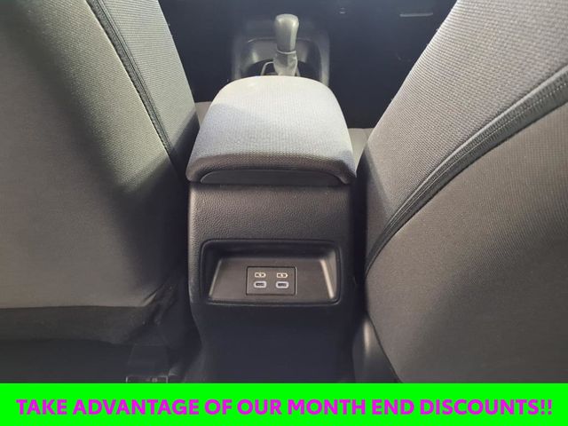 2023 Toyota Corolla LE photo
