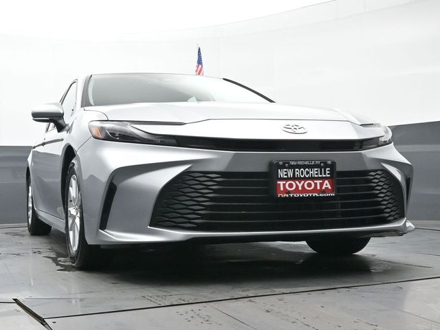 2025 Toyota Camry LE 37