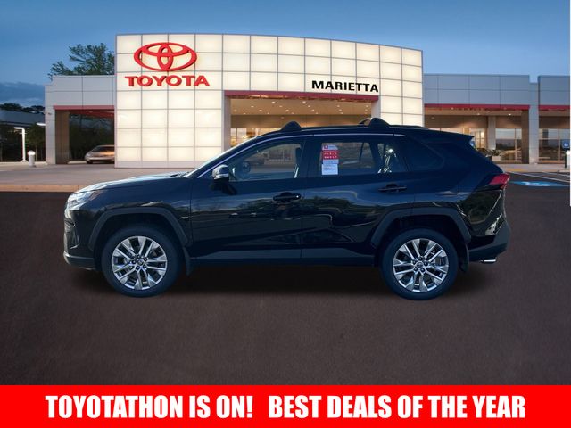 2025 Toyota RAV4 XLE Premium 2