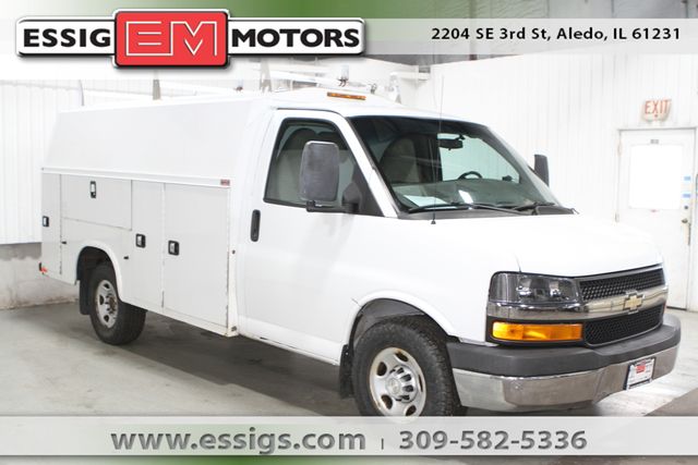 Summit White 2014 Chevrolet Express Chassis 3500 139 Cutaway with 1WT RWD Van Rear-Wheel Drive 6-Speed Automatic Overdrive