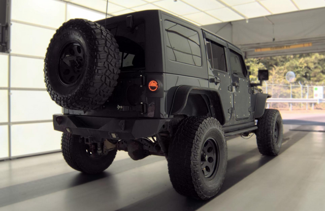 Used 2017 Jeep Wrangler SUV