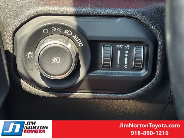Used 2019 Jeep Wrangler SUV