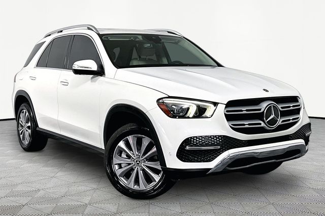 White 2022 Mercedes-Benz GLE SUV / Crossover Rear-Wheel Drive 9-Speed Automatic