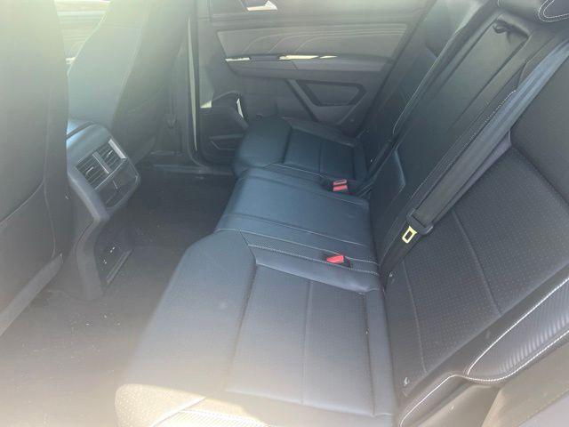 2023 Volkswagen Atlas Cross Sport 3.6L V6 SE w/Technology Silver at Sutliff Volkswagen