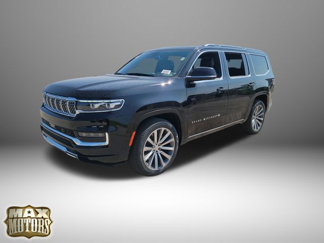 2023 Jeep Grand Wagoneer Base 13