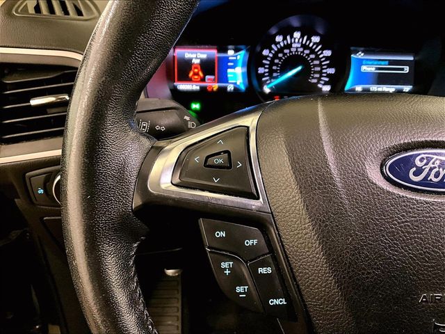 2022 Ford Edge SEL Green at Auto Express Mitsubishi