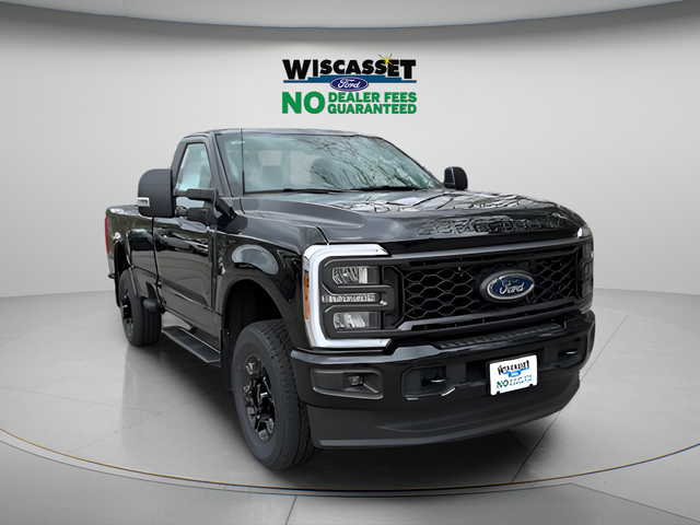 Agate Black Metallic 2026 Ford F-250 Super Duty Pickup Truck Four-Wheel Drive Automatic