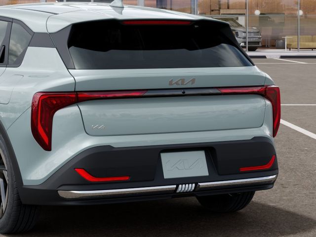 2026 Kia K4