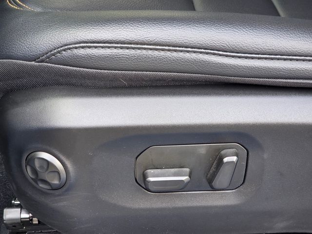 Used 2025 Blue Jeep Sahara image 16