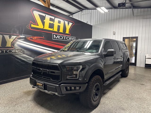 Gray (Magnetic) 2018 Ford F-150 Raptor SuperCrew 4WD Pickup Truck Four-Wheel Drive Automatic