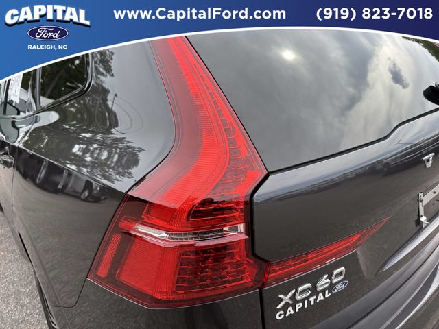 Certified Used 2024 Platinum Gray Metallic Volvo B5 Plus Dark Theme image 15