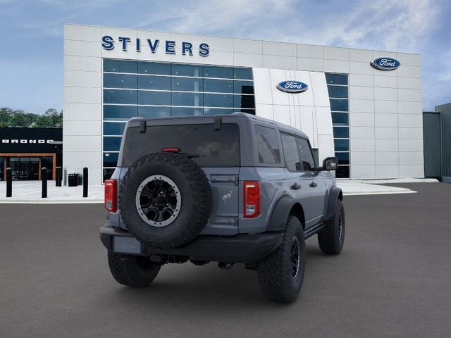 2024 Ford Bronco Black Diamond 8