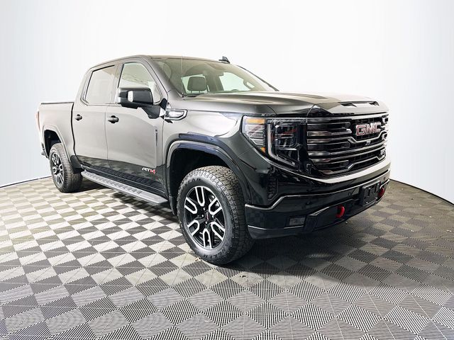 2025 GMC Sierra 1500 AT4 Crew Cab 4WD