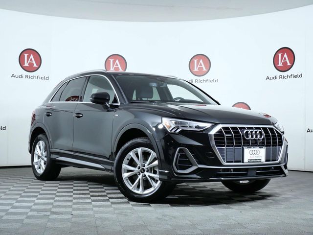 Black Metallic 2025 Audi Q3 SUV / Crossover All-Wheel Drive 8-Speed Automatic