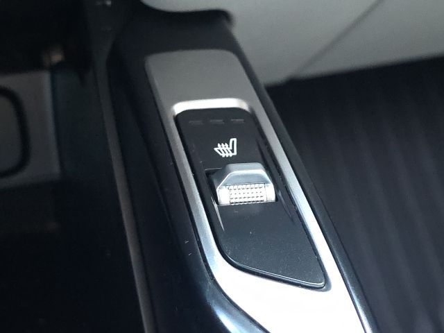 2021 Kia Sorento EX:168084A