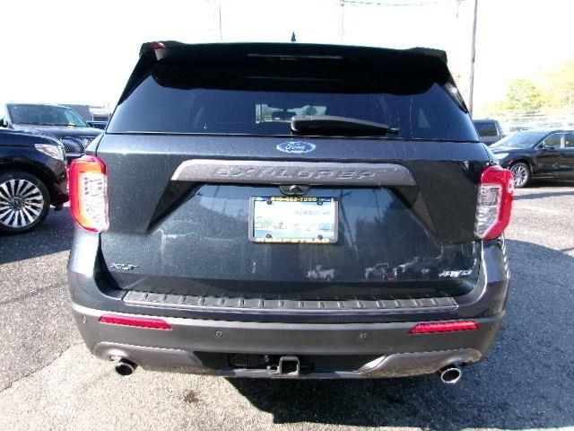 used 2022 Ford Explorer car, priced at $33,396