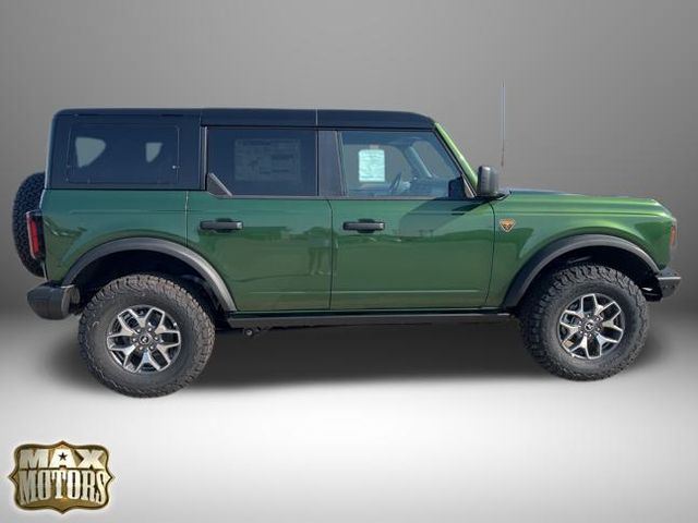 2024 Ford Bronco Badlands 11