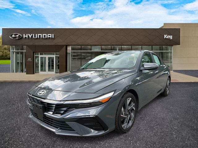 Ecotronic Gray Pearl 2024 Hyundai Elantra Hybrid Sedan Front-Wheel Drive 6-Speed Dual Clutch