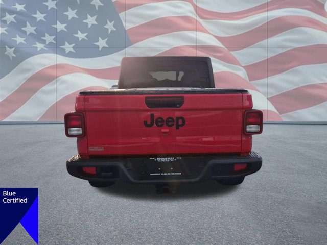 Used 2023 Red Jeep Sport S image 4