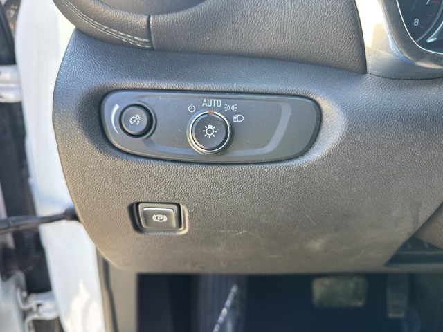 2021 Chevrolet Blazer LT - Summit White exterior view 16