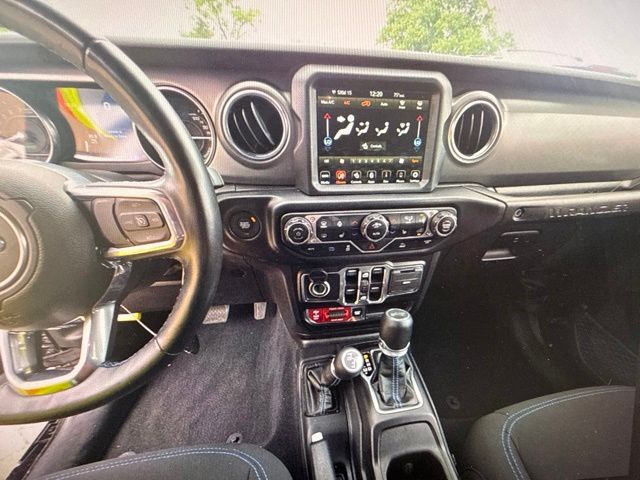 car-gallery-10