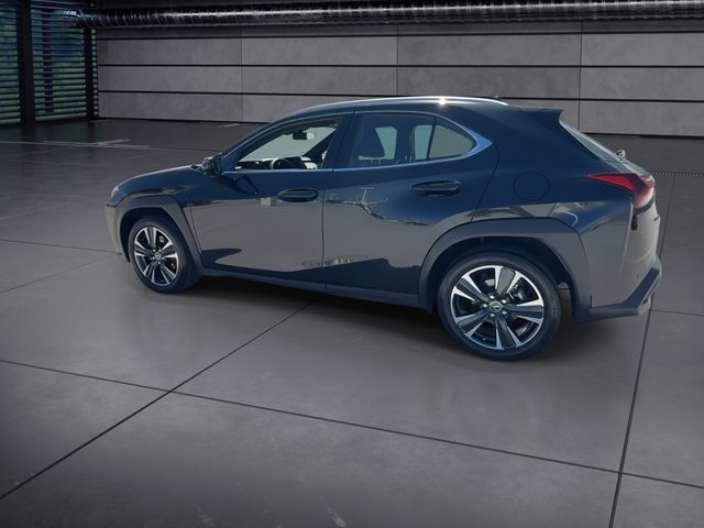 2024 Lexus UX - $34,998