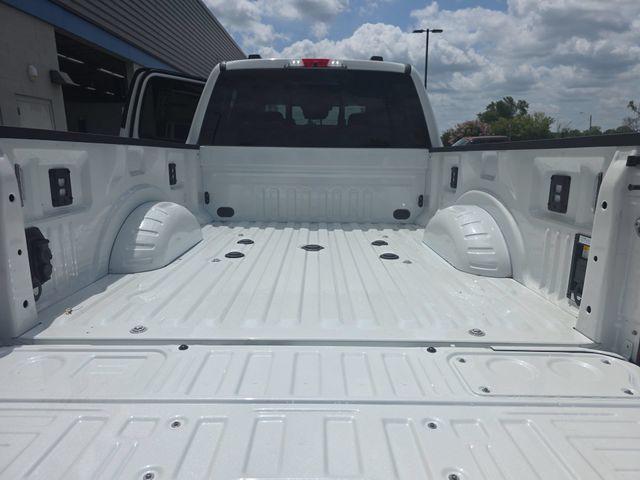 New 2026 Star White Metallic Tri-Coat Ford F-250® Platinum® image 13