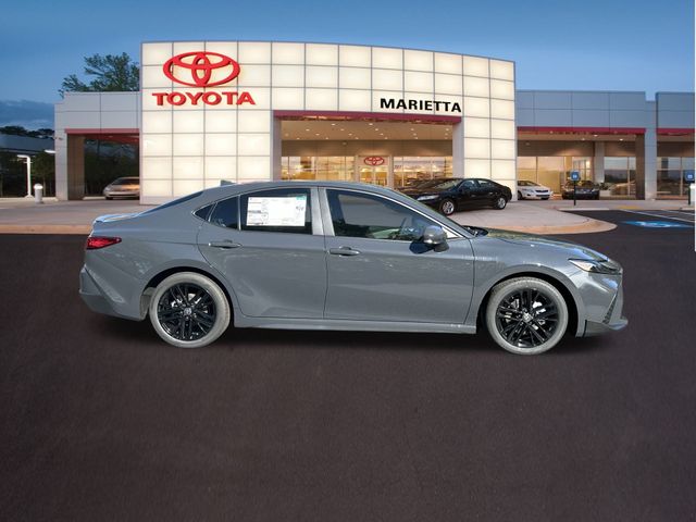 2025 Toyota Camry SE 27