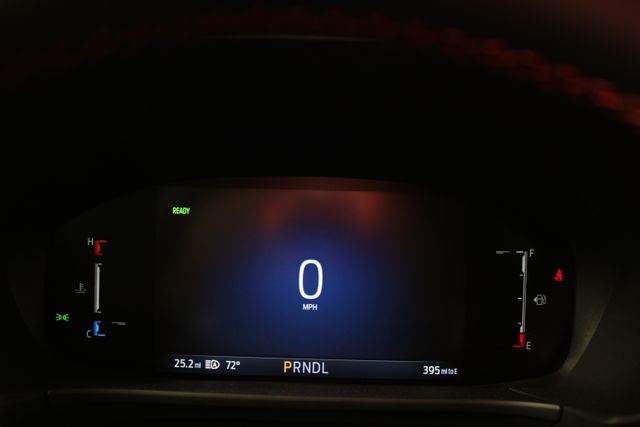 2025 Ford Escape ST-Line photo 7