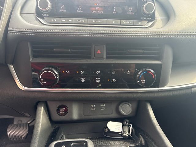 Used 2024 Nissan Rogue SUV