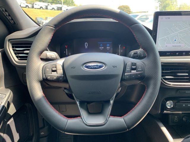 2024 Ford Escape ST-Line 14