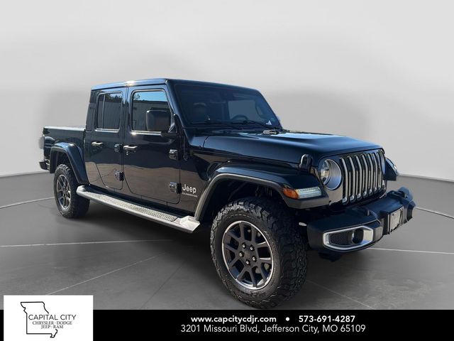 2020 Jeep Gladiator Overland Crew Cab 4WD